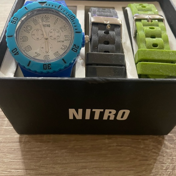 NITRO watch - Picture 5 of 7